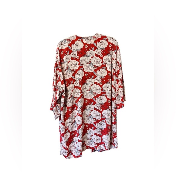 🟠Knox Rose Red Floral Kimono M/L - Picture 2 of 5